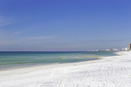 beach at Panama City, blue skies and white sands