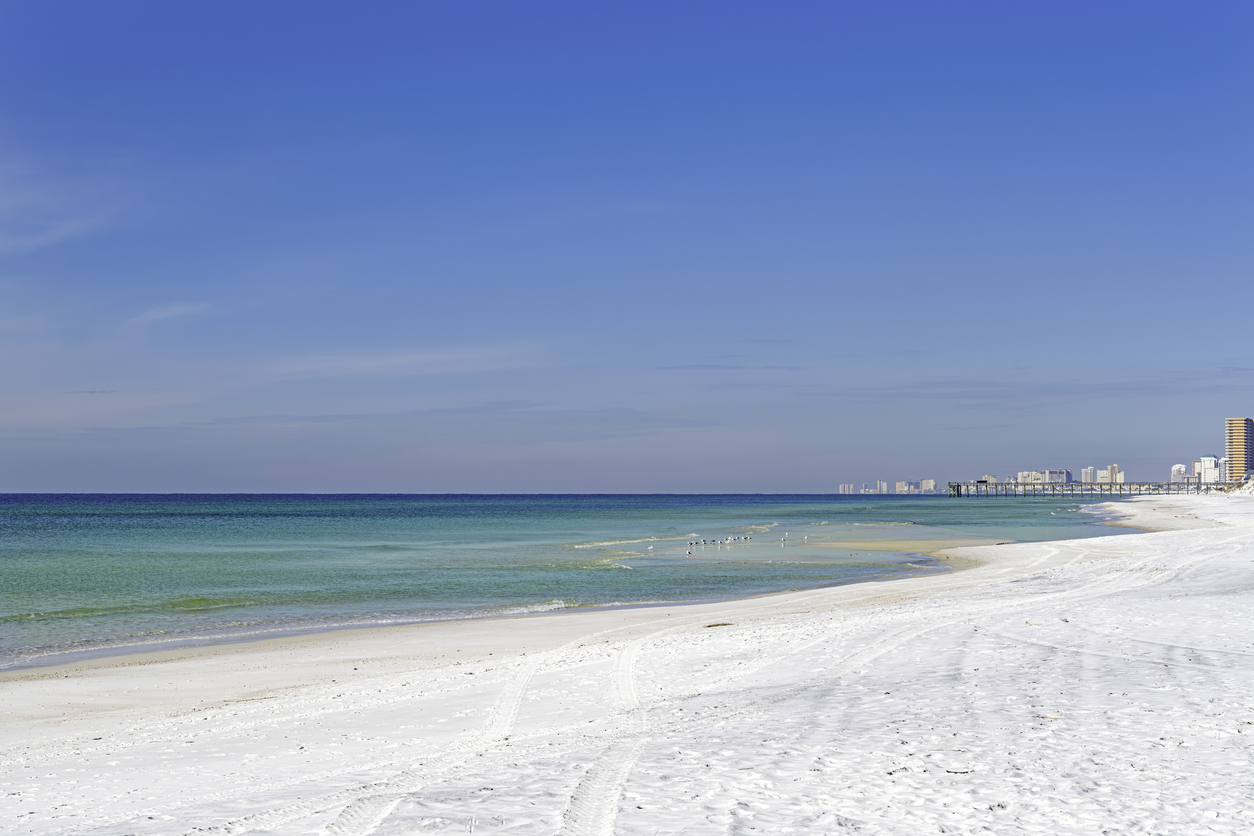 beach at Panama City, blue skies and white sands