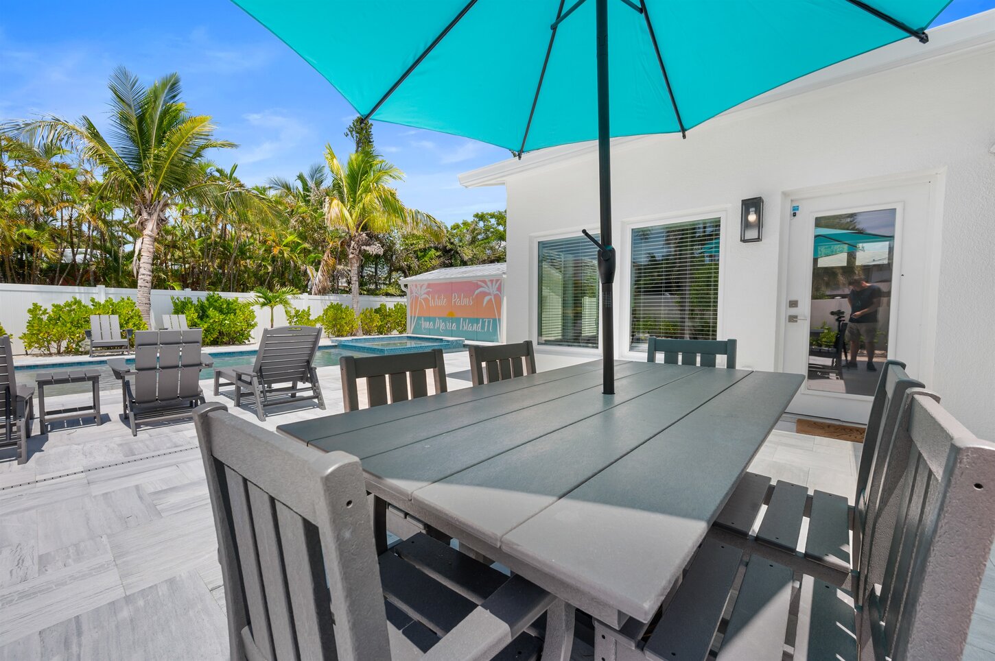Outdoor dining table for 6