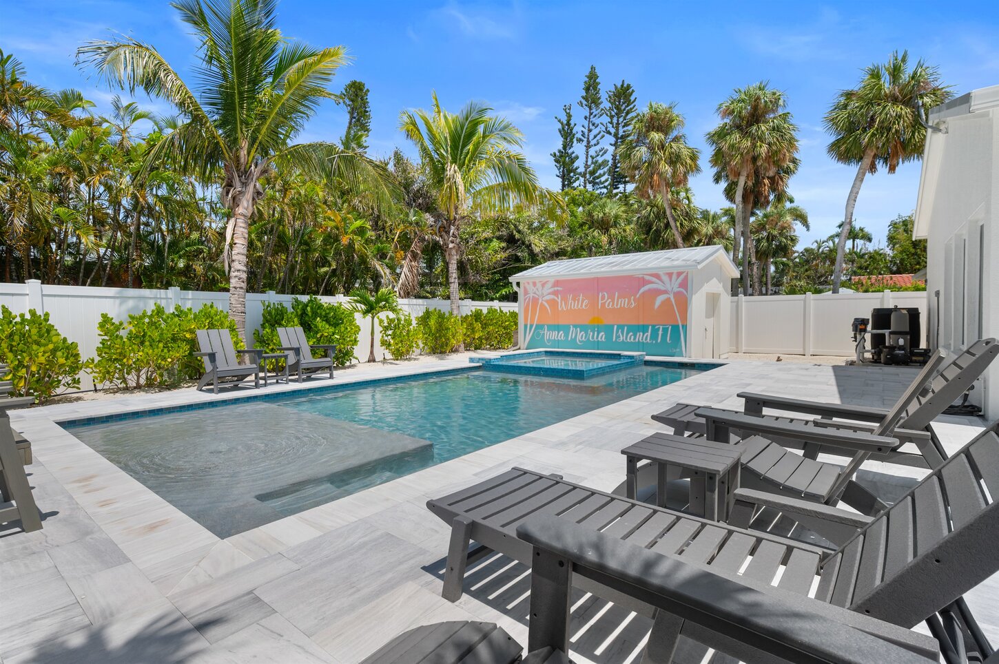 White Palms gorgeous pool