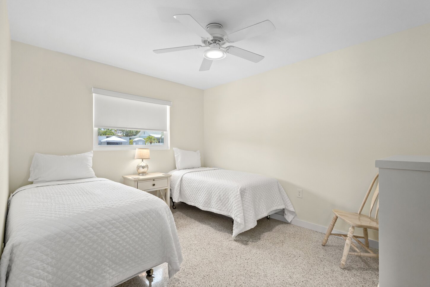 Hybrid twin mattresses and box springs 2025