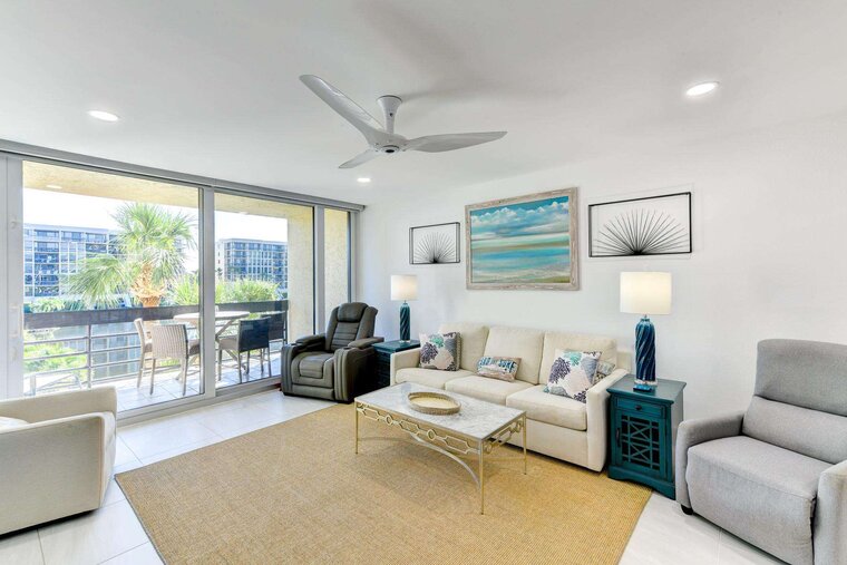 NEW LISTING! Longboat Key Monthly Rental - Beachplace 4 -204 by FGC
