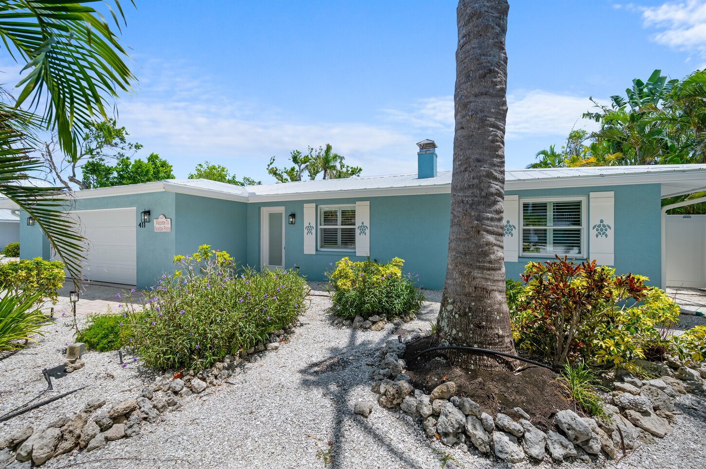 Convenient ground level home