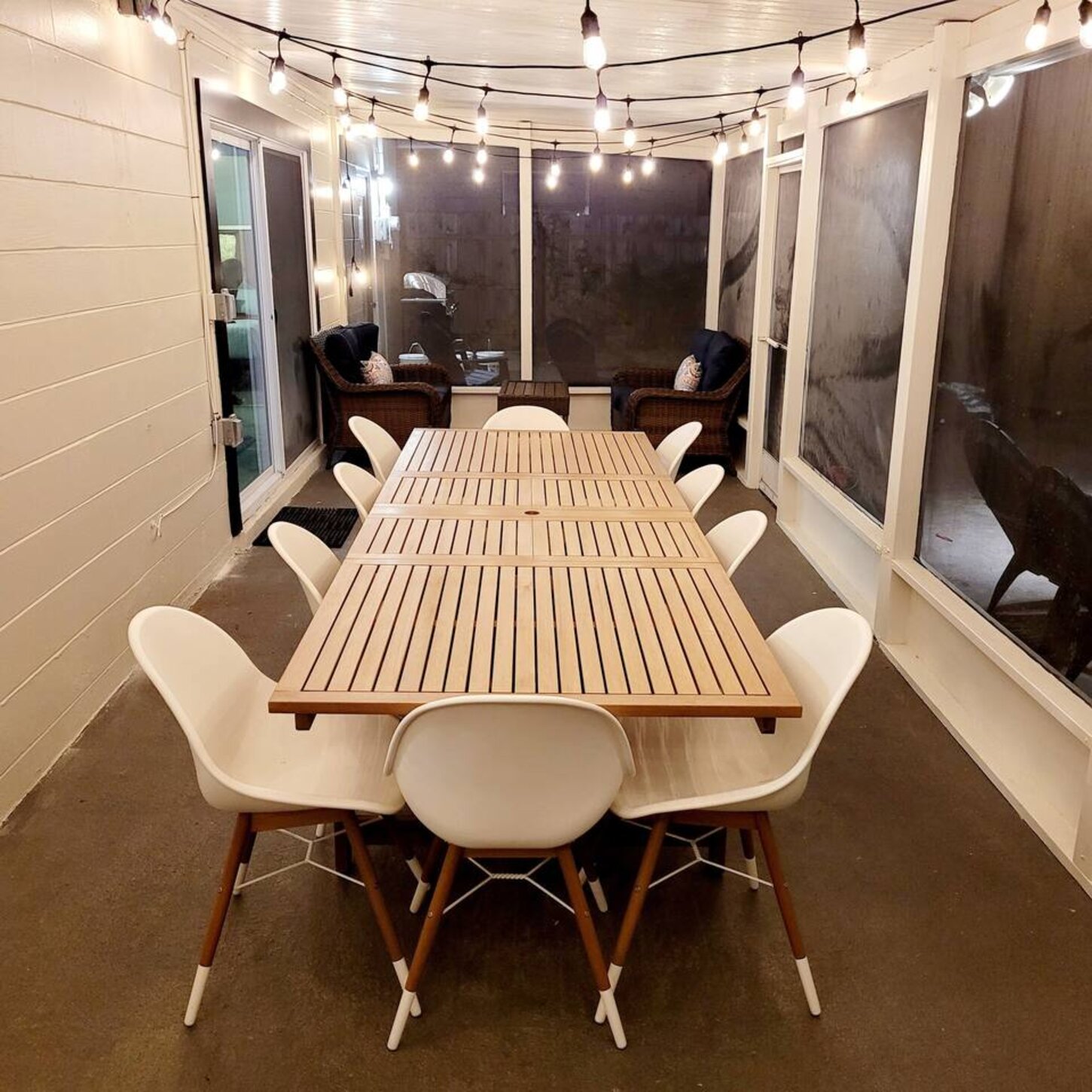Unwind under the lights. 