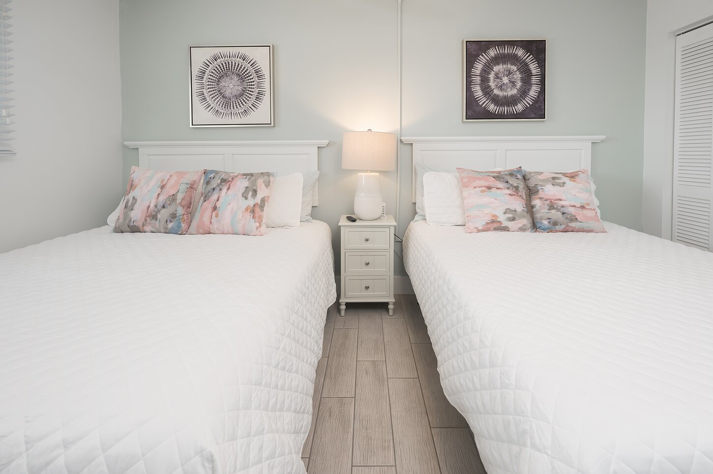 Two queen beds