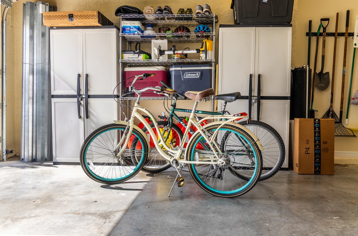 2 bikes