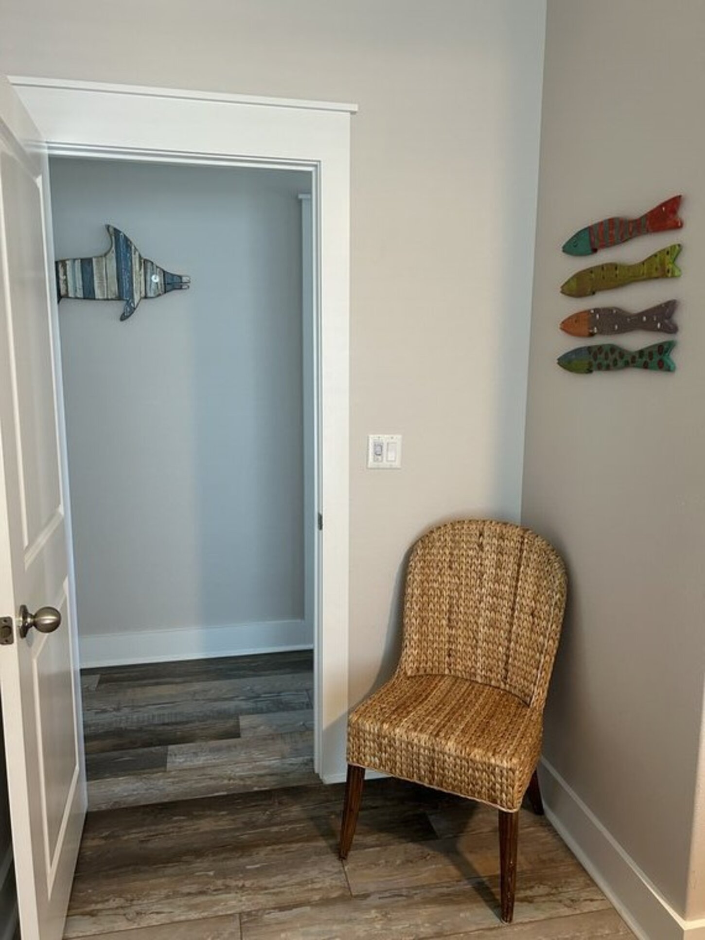 Queen room (mid-level)