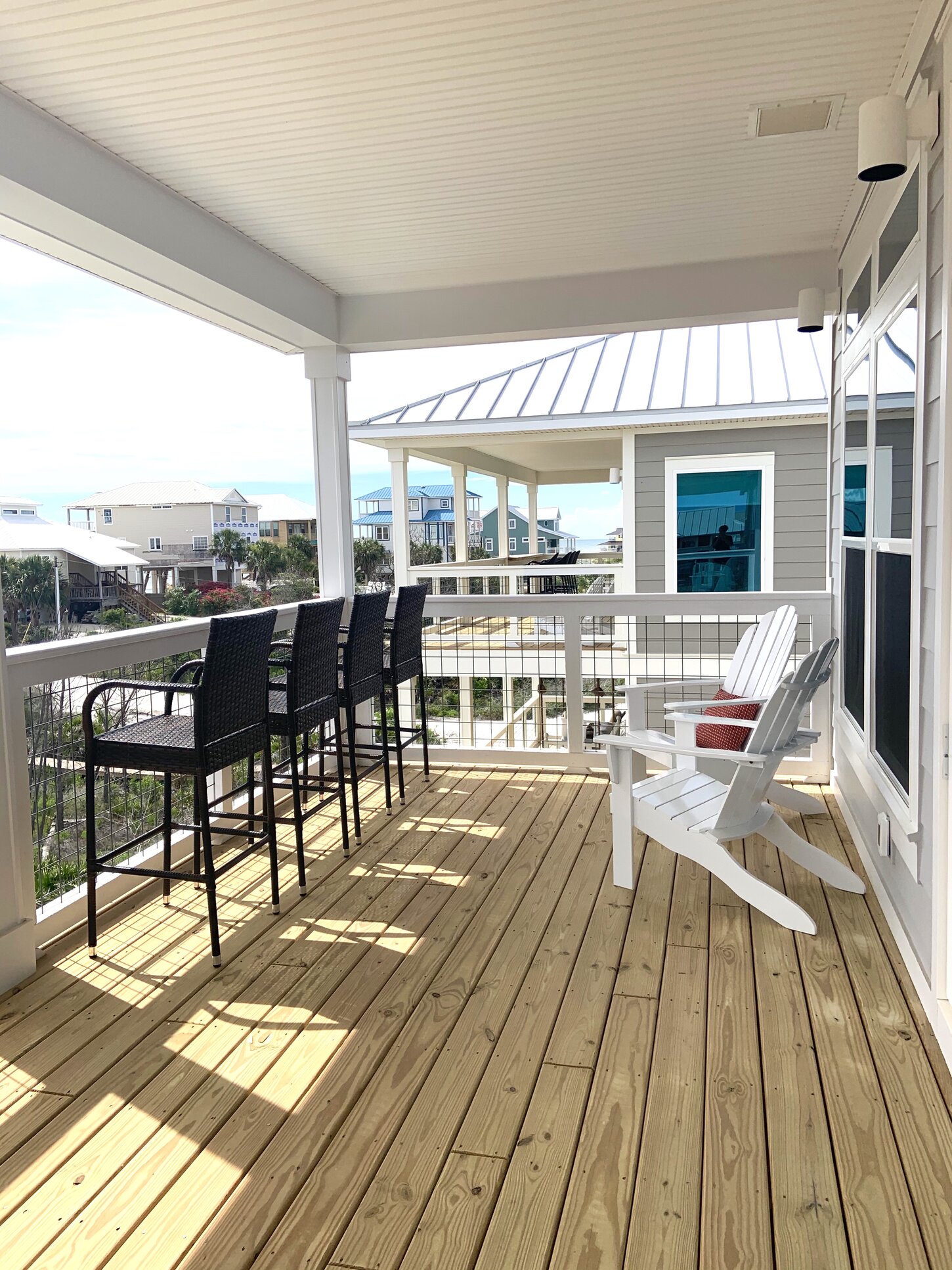 Top level balcony has unobstructed views of the Gulf of Mexico