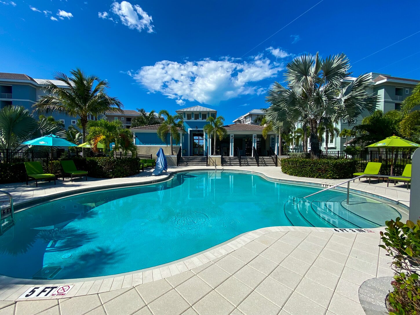 Marina Walk Amenities