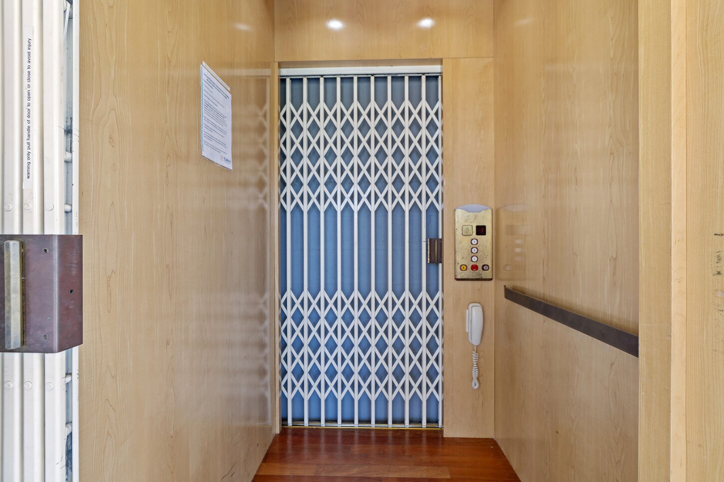 Elevator that takes you from the ground floor to the 3rd level deck