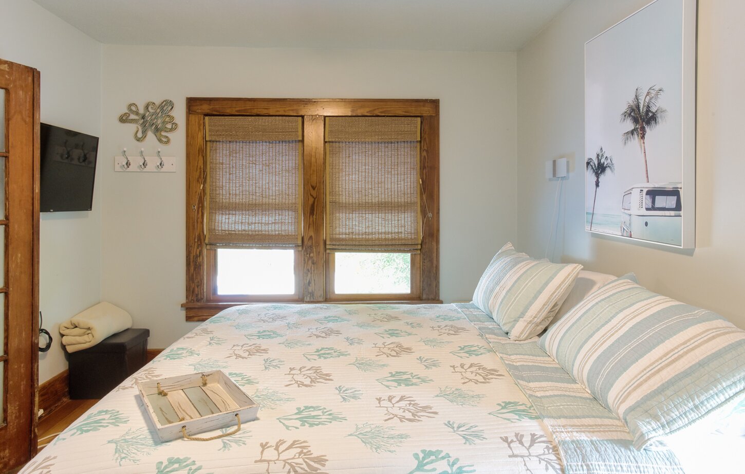 Wall mounted storage cabinets not shown in bedroom photos
