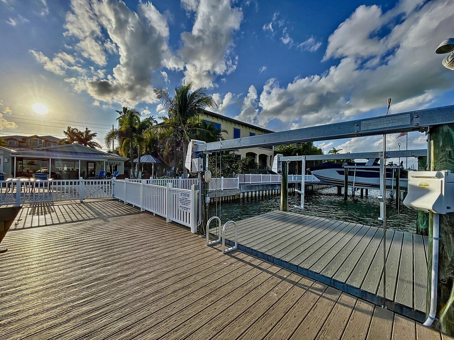 Platform that lowers for paddleboards