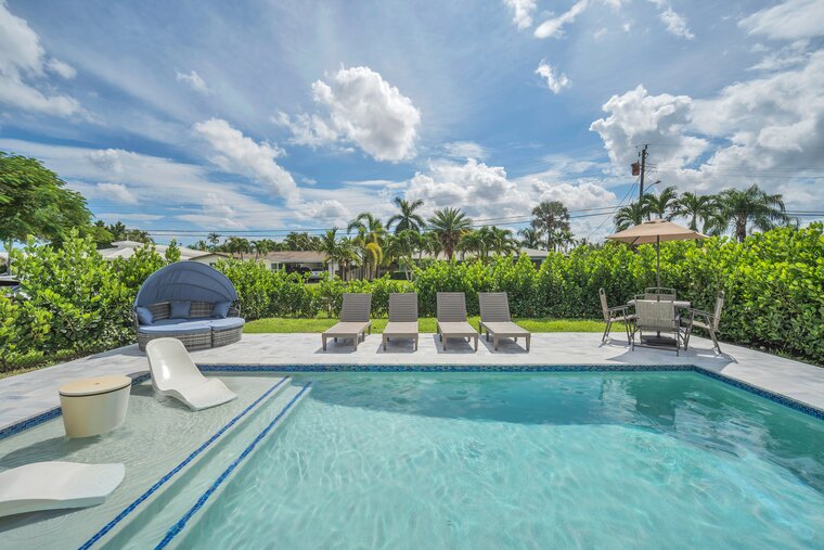 Fort Lauderdale 4B/BA Family Oasis With Pool