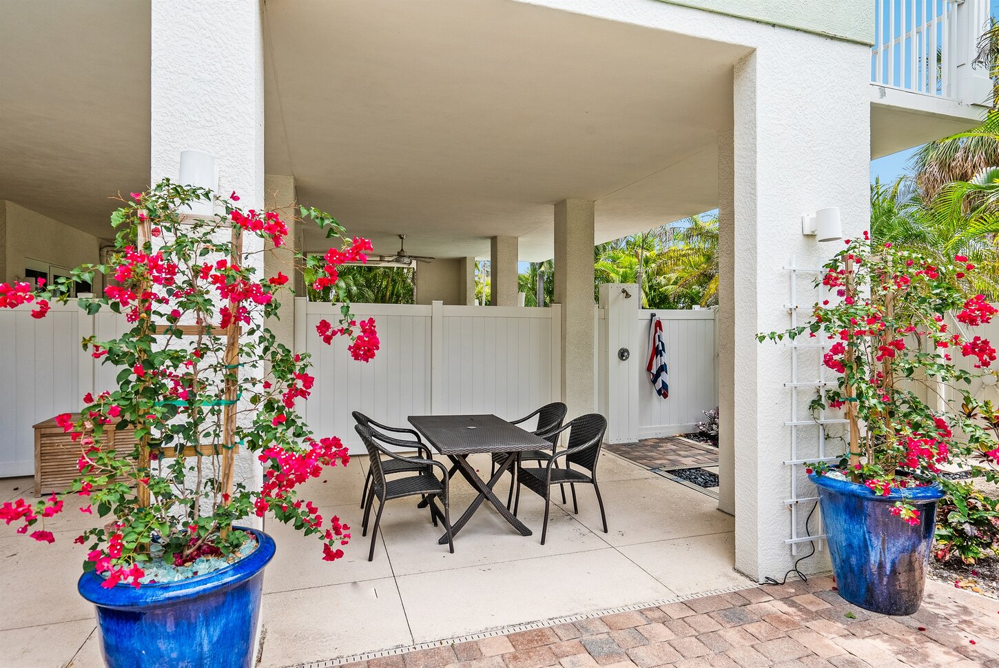 Alternate Seating on Covered Lanai