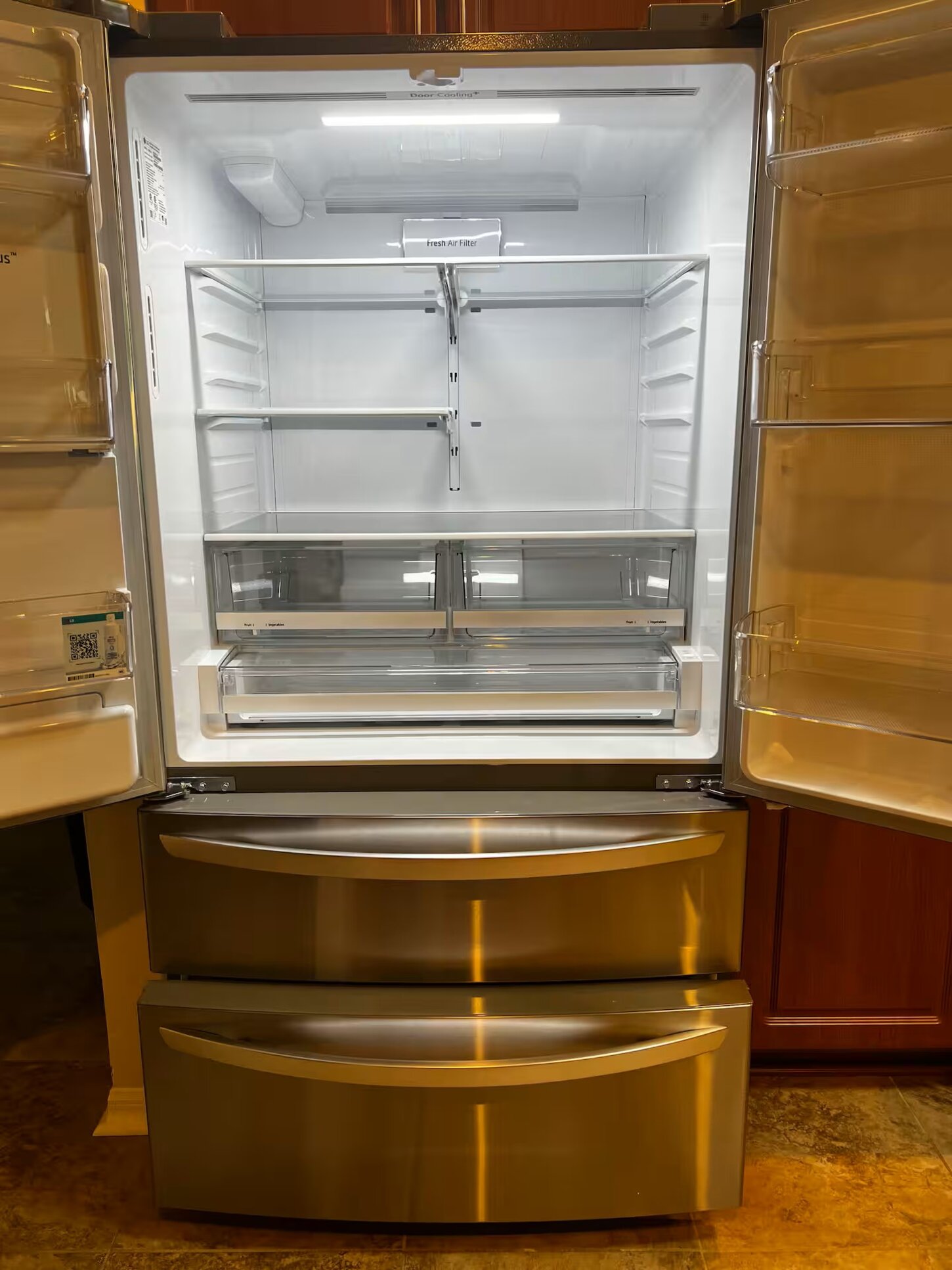 New (Aug 2025) 28 cu. ft. 4-Door French Door Smart Refrigerator. Whether you stay for a weekend, a week, or a month, you can fill this up and be set for your get-a-way. 